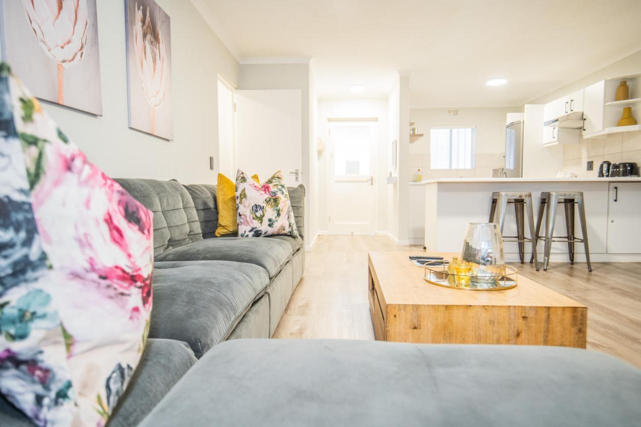 Two Greenpoint Mews Plettenberg Bay Exterior foto